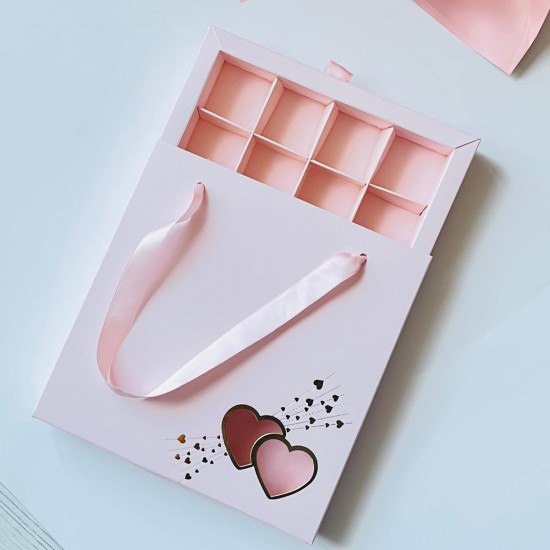 16 Bölmeli Çanta Model Bonbon Çikolata Kutusu-Gold Yaldız Kalp (10 Adet)