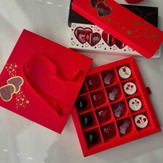 16 Bölmeli Çanta Model Bonbon Çikolata Kutusu-Gold Yaldız Kalp (10 Adet)